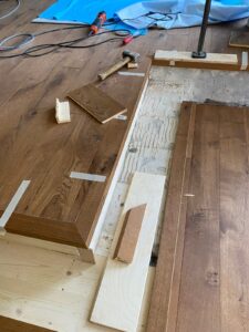 Bodenbelag und Treppenverkleidung aus Holz von ihrem regionalen Bodenleger aus Chur - Grischa Boden