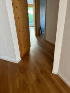 natürlicher Parkettboden für ein warmes Zuhause - Grischa Boden, ihr Bodenleger in Graubünden und der Ostschweiz
