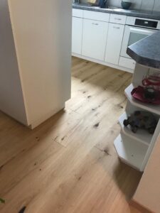 natürlicher Parkettboden für ein warmes Zuhause - Grischa Boden, ihr Bodenleger in Graubünden und der Ostschweiz